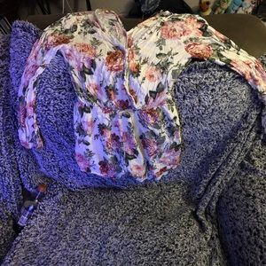 Hello i have this romper long sleeve its XL